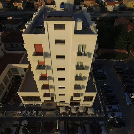 Universal 3* Senigallia