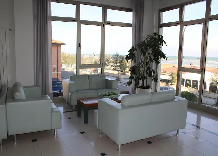 Universal Otel Senigallia