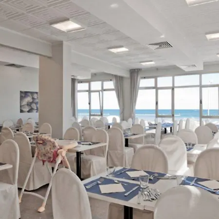 Hotell Universal Senigallia