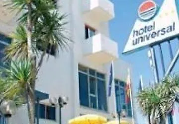 Universal מלון סניגליה